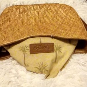 FOSSIL STRAW BASKET PURSE